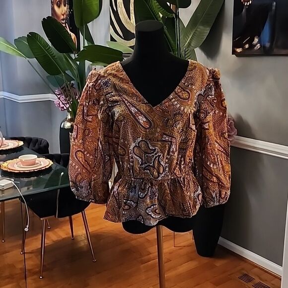 broadway 38 Tops - Broadway 38 top sz medium